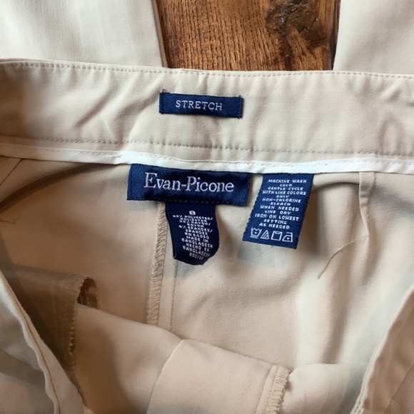 EVAN-PICONE STRETCH. SIZE 8. LIGHT TAN CASUAL PANTS. - Picture 2 of 6